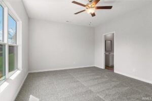 Empty Room White Walls Hillside Trl