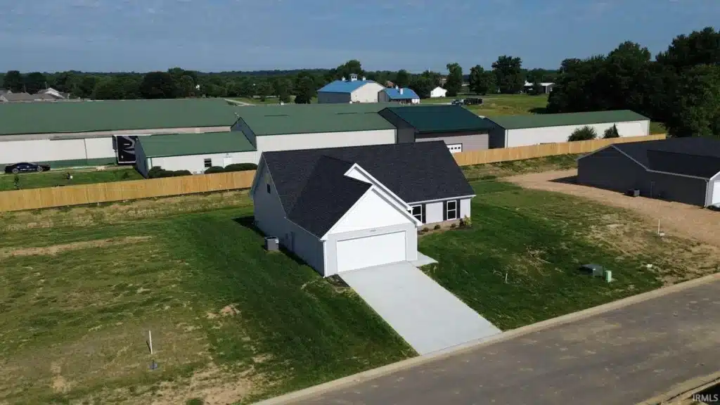 New Home Listing Persimmon Ln